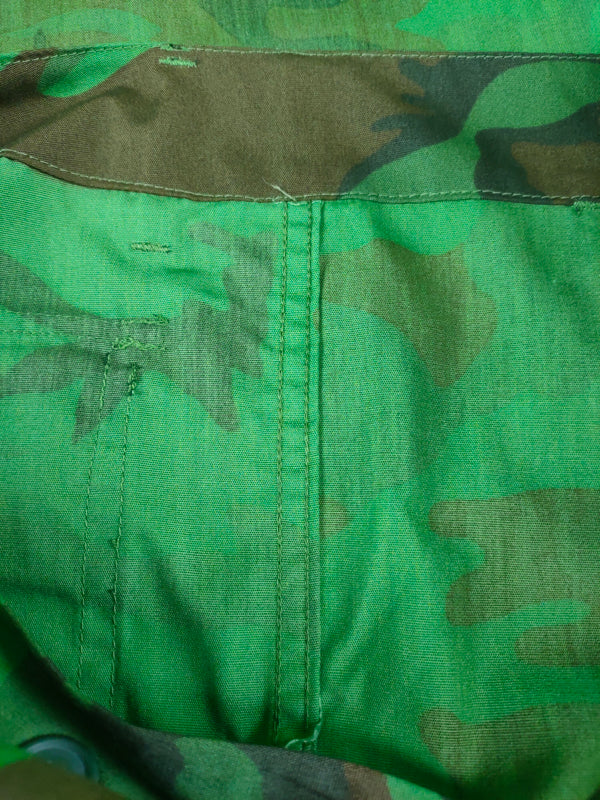 Medium Nhay-du Vietnamese Airborne Camo Leaf Pattern Zipper Shirt & Pants