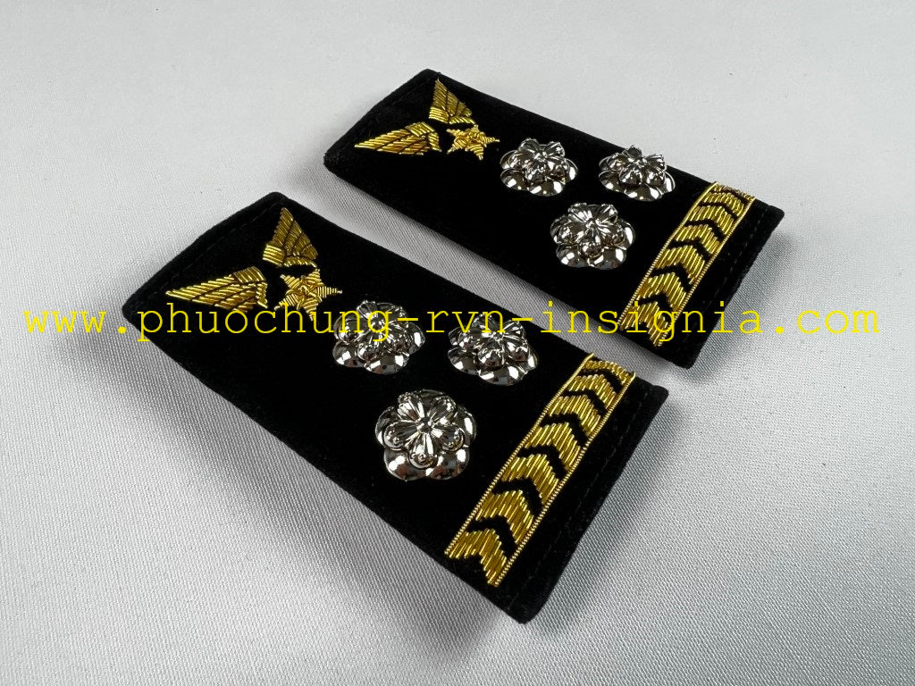RVN VNAF Air Force KQ-VNCH Colonel Rank Slide Set with French Bullion Hand Embroidery