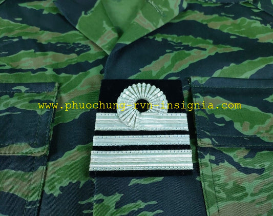 Thuy-Quan Luc-Chien Thieu-Ta / VNMC Major Pin On Chest Rank Single
