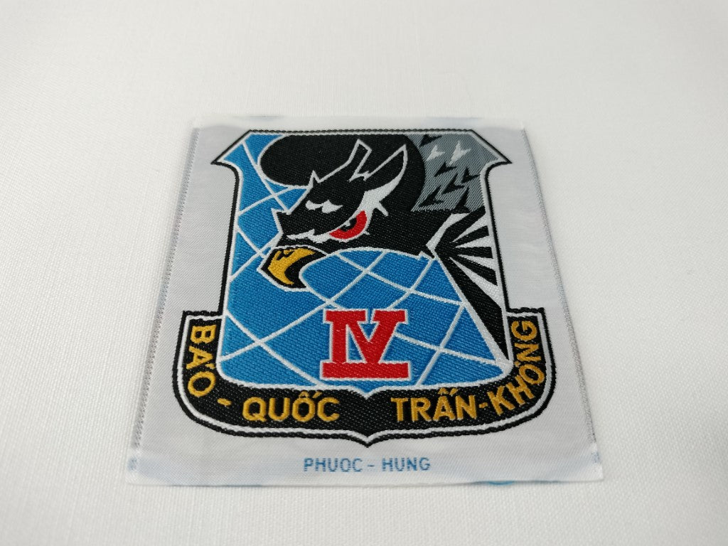 RVN South Vietnamese Air Force RVNAF 4th Air Division Woven Shoulder Patch