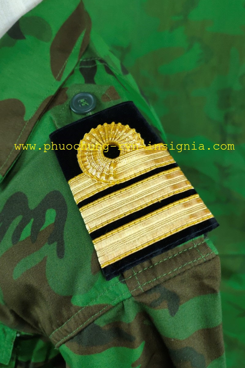 Hai-Quan Trung-Ta - LDNN / RVN Navy - SEAL Lieutenant-Colonel Shoulder Rank Slide Set