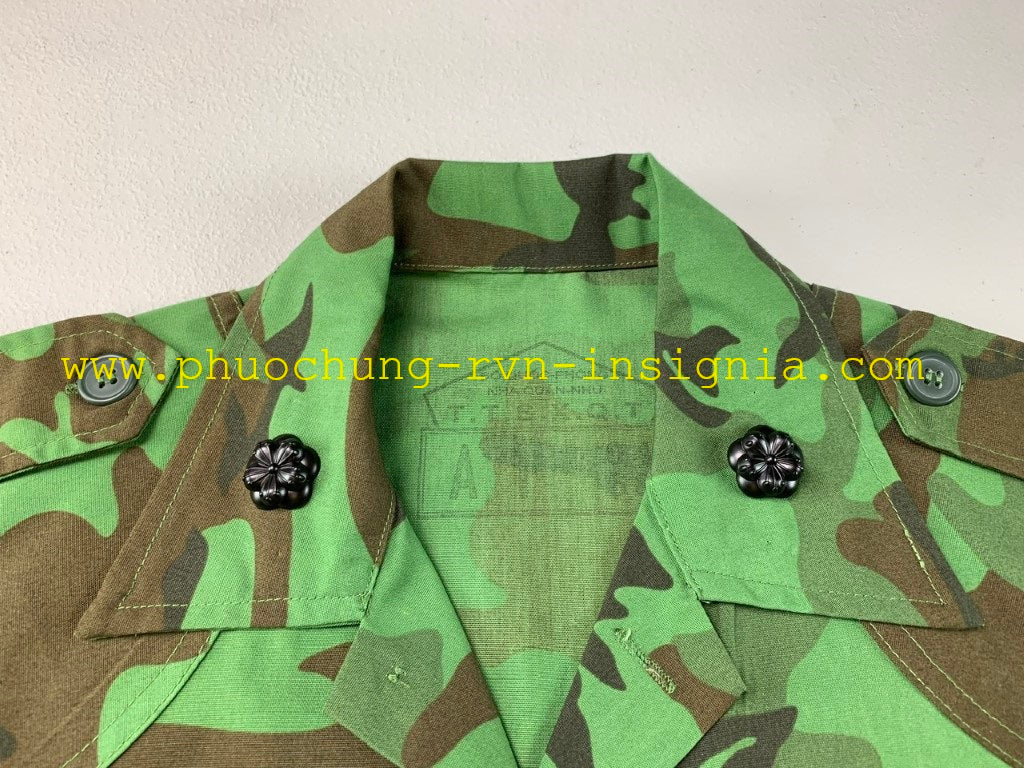 Mid war RVN Thieu-Uy / Second Lieutenant - Officer Combat Subdued Metal Collar Rank Badge