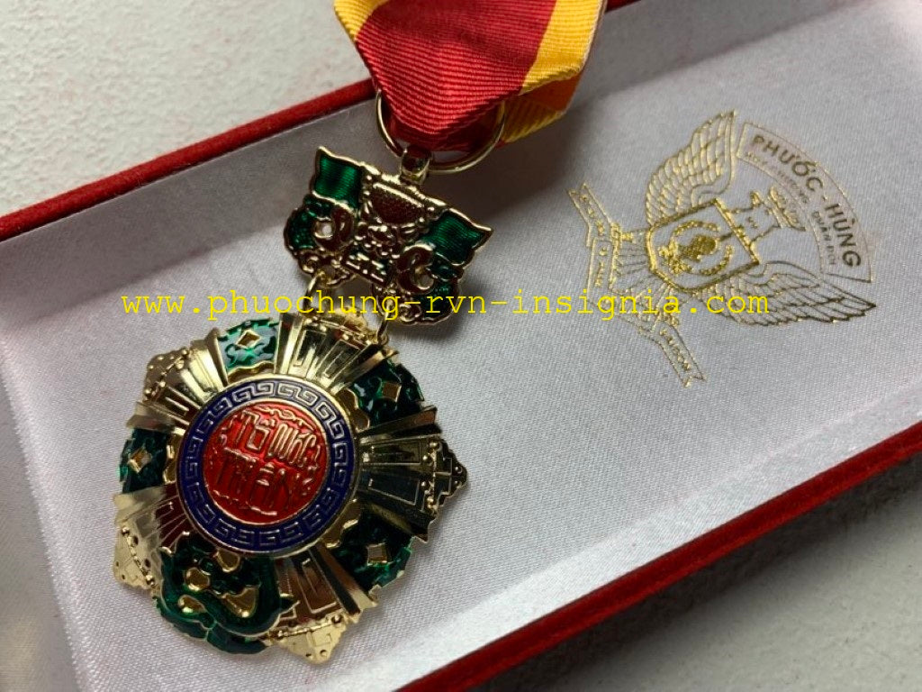 RVN National Order 5th Class Medal Bao-Quoc Huan-Chuong De-Ngu-Dang